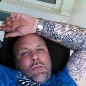 Meet your Posher, Derek